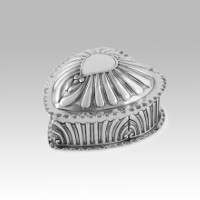 Silver heart shaped box Silver heart shaped box